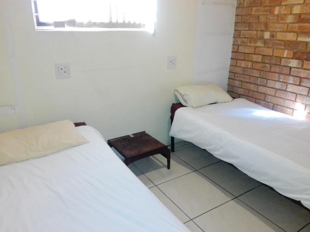Fourways Guest Lodge Johannesburg Exterior foto
