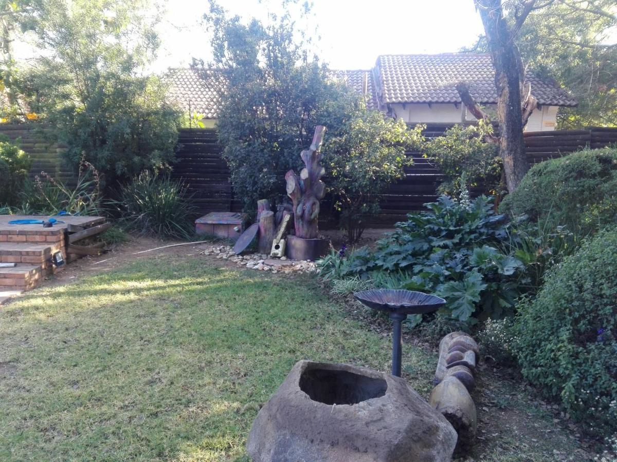 Fourways Guest Lodge Johannesburg Exterior foto
